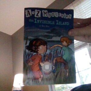 A to Z mysteries book 9/26 the invisible island by ron roy